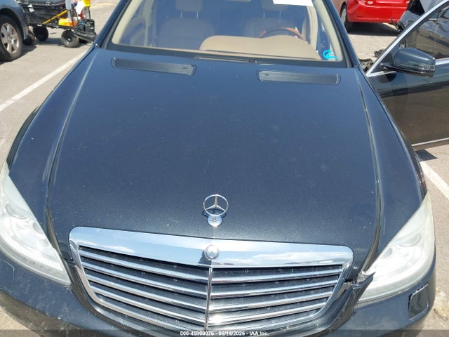 2012 Mercedes-benz S 550 მანქანა იყიდება აუქციონზე, vin: WDDNG7DBXCA420195, აუქციონის ნომერი: 45809076