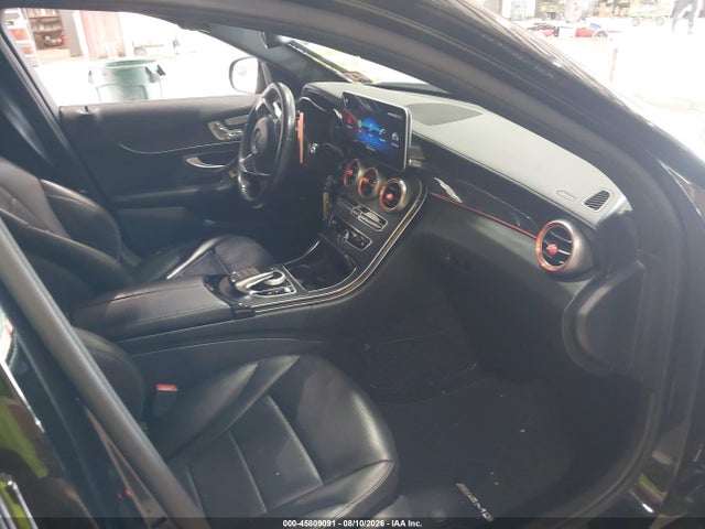 2015 Mercedes-benz C 400 4matic მანქანა იყიდება აუქციონზე, vin: 55SWF6GB1FU005218, აუქციონის ნომერი: 45809091