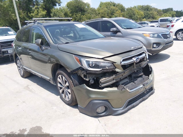45809102 :رقم المزاد ، 4S4BSETC8J3228961 vin ، 2018 Subaru Outback مزاد بيع