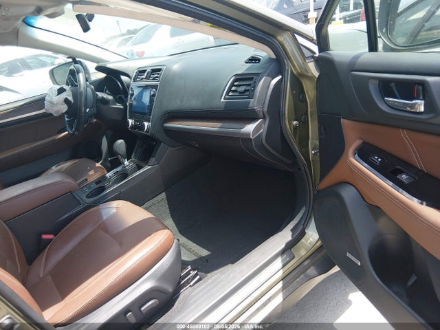 45809102 :رقم المزاد ، 4S4BSETC8J3228961 vin ، 2018 Subaru Outback مزاد بيع