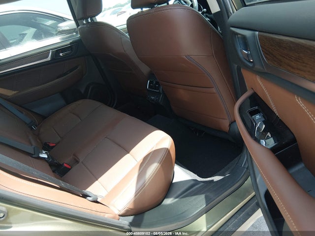 45809102 :رقم المزاد ، 4S4BSETC8J3228961 vin ، 2018 Subaru Outback مزاد بيع