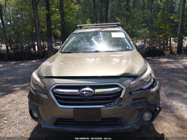 45809103 :رقم المزاد ، 4S4BSATC7J3256467 vin ، 2018 Subaru Outback 2.5i Touring مزاد بيع