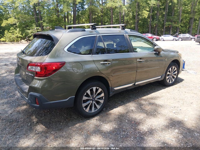 45809103 :رقم المزاد ، 4S4BSATC7J3256467 vin ، 2018 Subaru Outback 2.5i Touring مزاد بيع