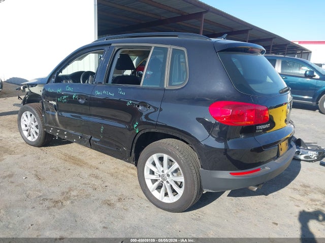 WVGBV7AX3JK000560 Volkswagen Tiguan Limited 2.0t