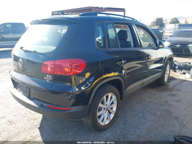 WVGBV7AX3JK000560 Volkswagen Tiguan Limited 2.0t