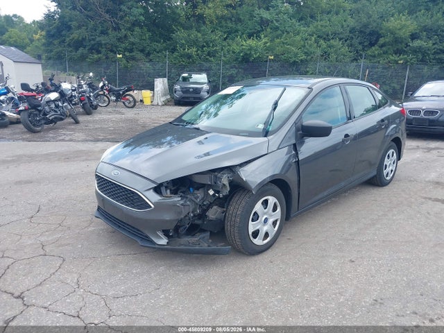 Продаж на аукціоні авто 2018 Ford Focus S, vin: 1FADP3E24JL220188, номер лоту: 45809209