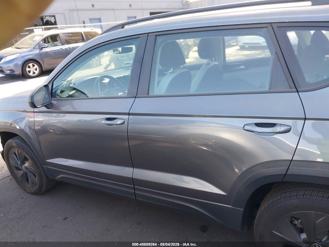 3VV5C7B23SM027957 Volkswagen Taos 1.5t S
