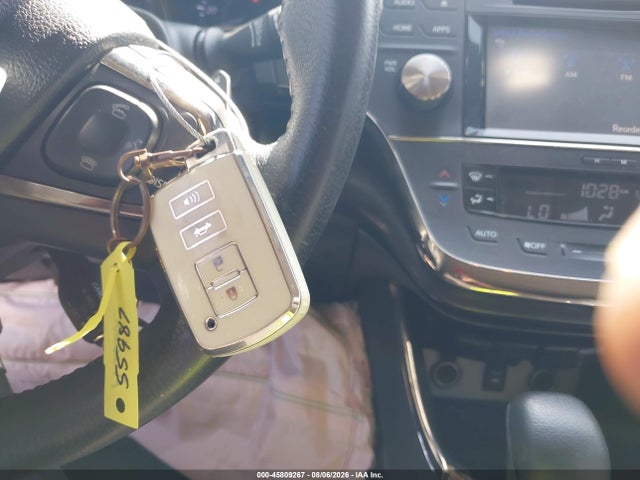 Продаж на аукціоні авто 2016 Toyota Avalon Xle, vin: 4T1BK1EB5GU242820, номер лоту: 45809267