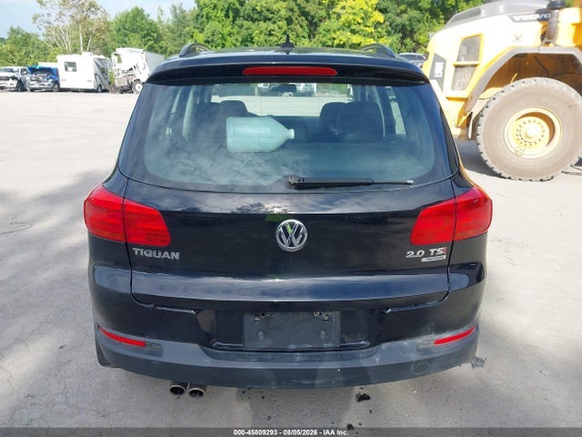 2015 Volkswagen Tiguan S მანქანა იყიდება აუქციონზე, vin: WVGBV7AXXFW582396, აუქციონის ნომერი: 45809293