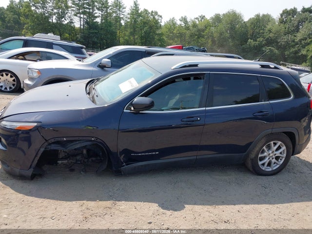 45809340 :رقم المزاد ، 1C4PJMCS7FW571409 vin ، 2015 Jeep Cherokee Latitude مزاد بيع