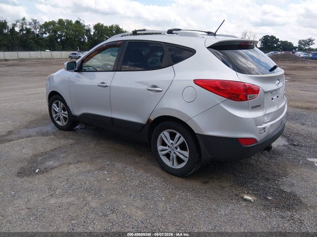Продажа на аукционе авто 2012 Hyundai Tucson Gls, vin: KM8JUCAC7CU379901, номер лота: 45809348