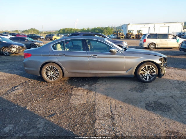 45809364 :رقم المزاد ، WBAJA7C59JWA73917 vin ، 2018 Bmw 530i Xdrive مزاد بيع