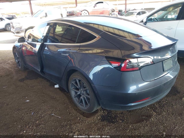 Tesla Model 3 Long Range/performance 2019 5YJ3E1EB0KF205594 Image 3