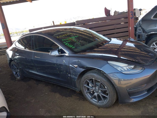 Tesla Model 3 Long Range/performance 2019 5YJ3E1EB0KF205594 Image 6