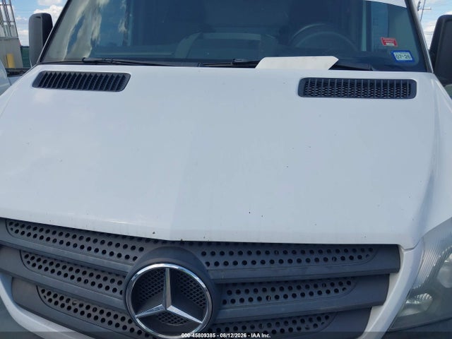 2016 Mercedes-benz Sprinter 2500 Normal Roof მანქანა იყიდება აუქციონზე, vin: WD3PE7DD6GP226500, აუქციონის ნომერი: 45809385