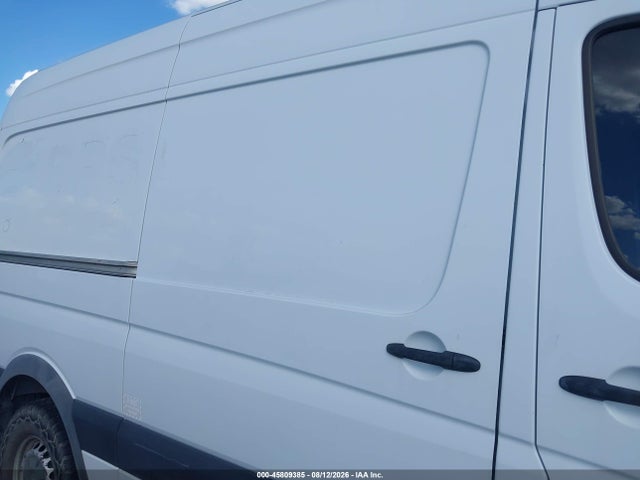 2016 Mercedes-benz Sprinter 2500 Normal Roof მანქანა იყიდება აუქციონზე, vin: WD3PE7DD6GP226500, აუქციონის ნომერი: 45809385