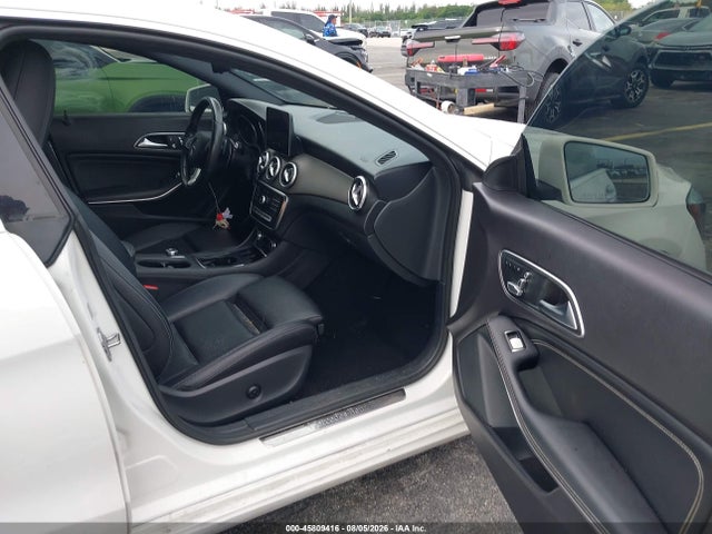 Продаж на аукціоні авто 2019 Mercedes-benz Cla 250 4matic, vin: WDDSJ4GB9KN725368, номер лоту: 45809416