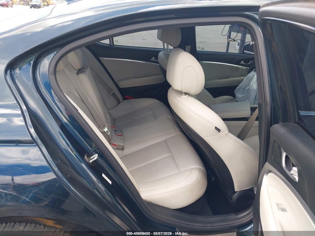Продажа на аукционе авто 2025 Genesis G70 2.5t Rwd, vin: KMTG34SC2SU150581, номер лота: 45809450