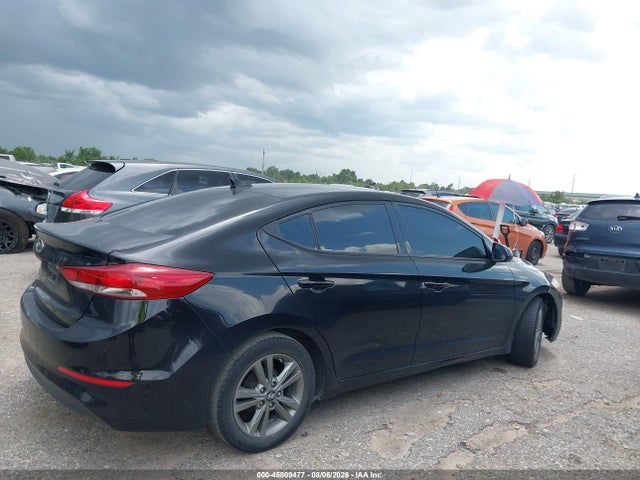 2017 Hyundai Elantra Se მანქანა იყიდება აუქციონზე, vin: 5NPD84LF4HH085683, აუქციონის ნომერი: 45809477