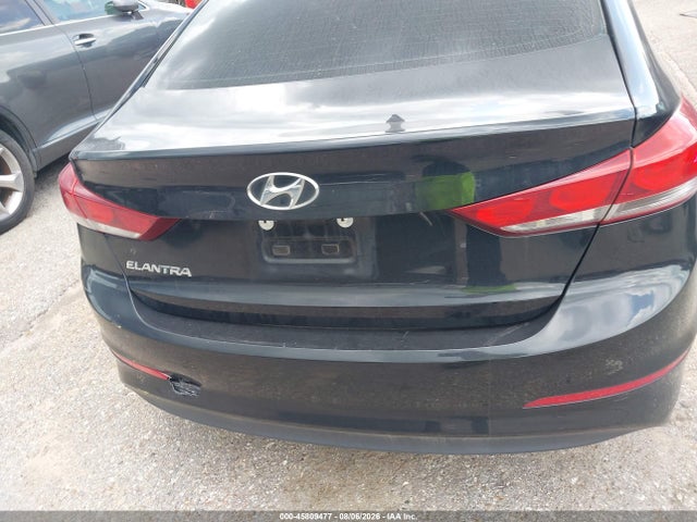 2017 Hyundai Elantra Se მანქანა იყიდება აუქციონზე, vin: 5NPD84LF4HH085683, აუქციონის ნომერი: 45809477