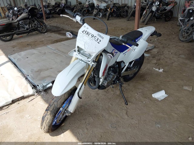 45809532 :رقم المزاد ، JS1SK44A1P7101976 vin ، 2023 Suzuki Dr-z400 Sm مزاد بيع