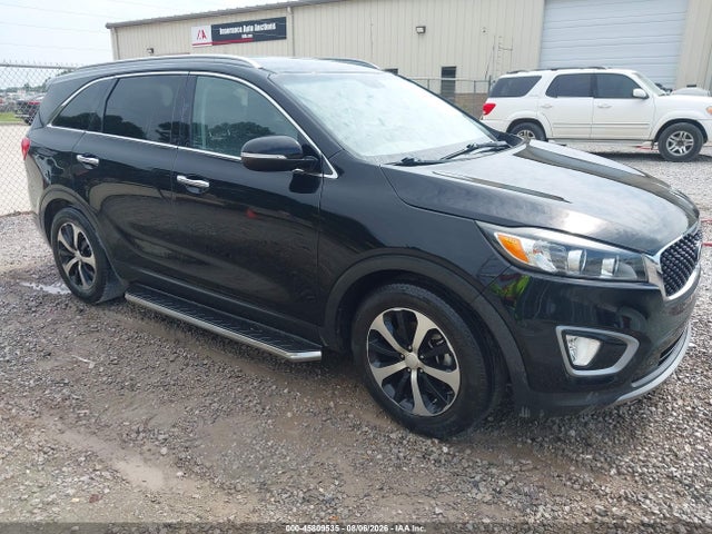 2016 5XYPH4A58GG048682 main image