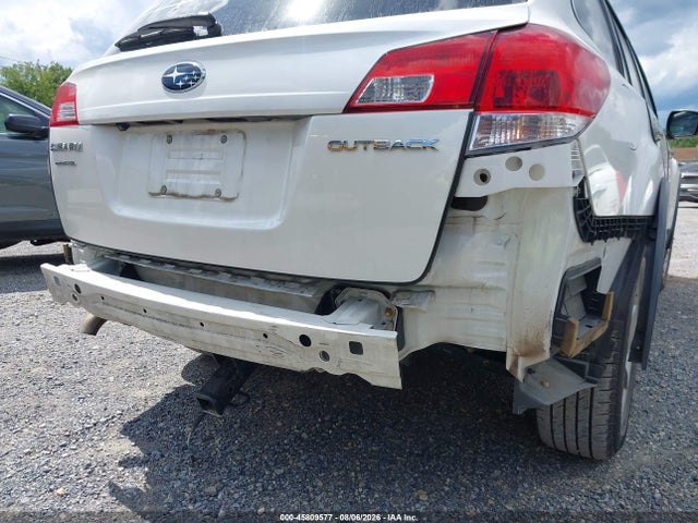 Aukcja sprzedaży 2014 Subaru Outback 2.5i Limited, vin: 4S4BRCPC1E3306187, numer aukcji: 45809577