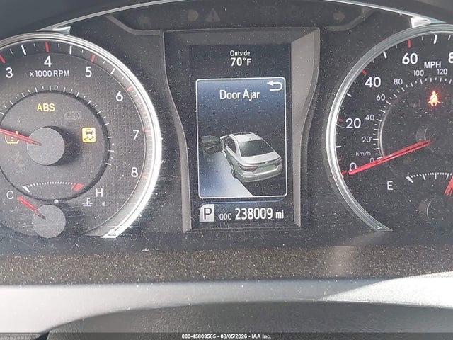 4T1BF1FK0FU033874 Toyota CAMRY SE