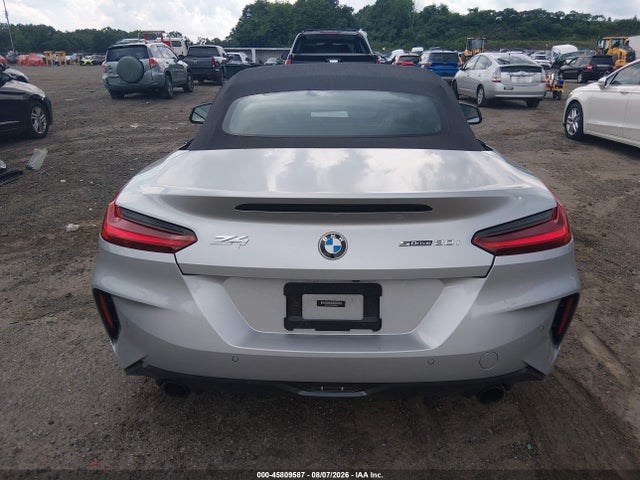 45809587 :رقم المزاد ، WBAHF3C03MWX30936 vin ، 2021 Bmw Z4 Sdrive30i مزاد بيع