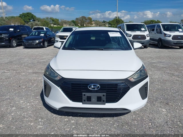 Продаж на аукціоні авто 2018 Hyundai Ioniq Hybrid Blue, vin: KMHC65LC5JU100437, номер лоту: 45809592