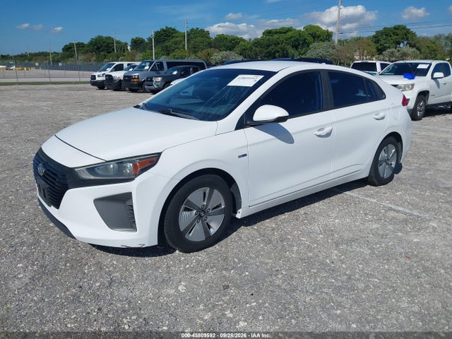 Продаж на аукціоні авто 2018 Hyundai Ioniq Hybrid Blue, vin: KMHC65LC5JU100437, номер лоту: 45809592