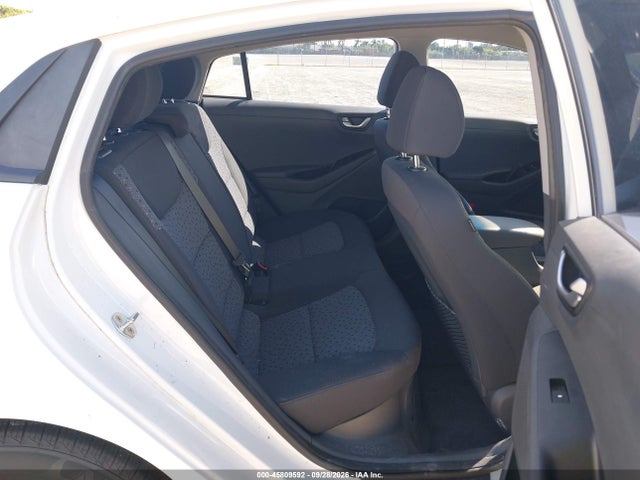 Продаж на аукціоні авто 2018 Hyundai Ioniq Hybrid Blue, vin: KMHC65LC5JU100437, номер лоту: 45809592