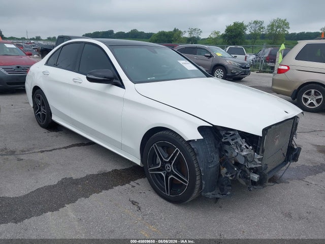 45809650 :رقم المزاد ، W1KWF8EB1MR653090 vin ، 2021 Mercedes-benz C 300 4matic مزاد بيع