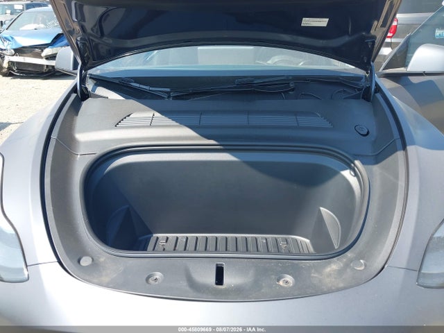45809669 :رقم المزاد ، 7SAYGDED9PF956836 vin ، 2023 Tesla Model Y Rwd مزاد بيع