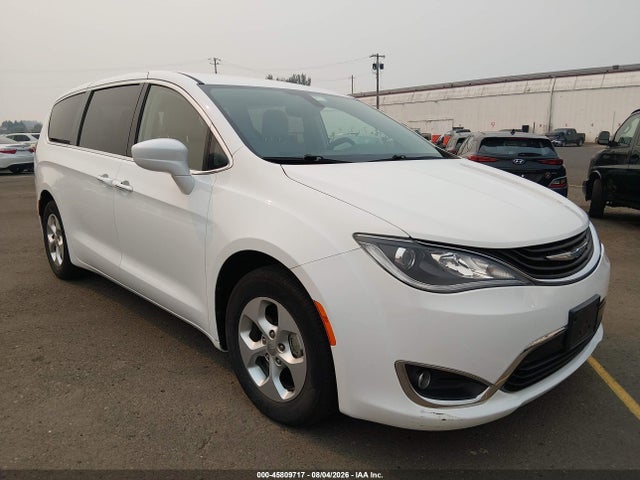 Aukcja sprzedaży 2018 Chrysler Pacifica Hybrid Touring Plus, vin: 2C4RC1H71JR311661, numer aukcji: 45809717