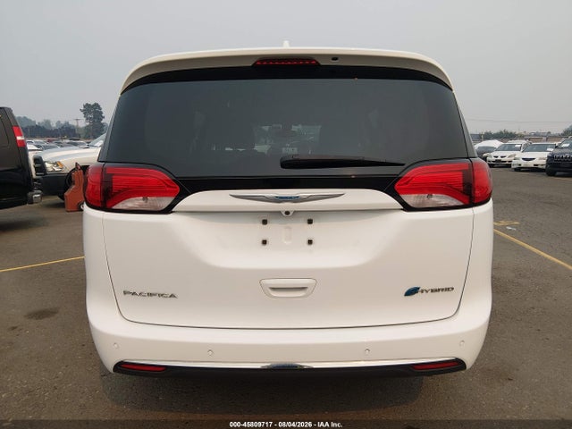 Продажа на аукционе авто 2018 Chrysler Pacifica Hybrid Touring Plus, vin: 2C4RC1H71JR311661, номер лота: 45809717