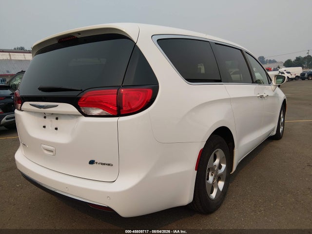 Продажа на аукционе авто 2018 Chrysler Pacifica Hybrid Touring Plus, vin: 2C4RC1H71JR311661, номер лота: 45809717