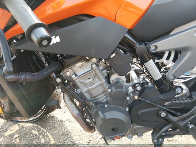 KTM 790 Duke 2024 LCETU7404RH710392 Image 9