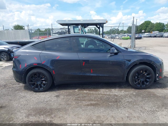 Продаж на аукціоні авто 2024 Tesla Model Y Long Range Single Motor Rear-wheel Drive/rwd, vin: 7SAYGDED7RF097040, номер лоту: 45809738