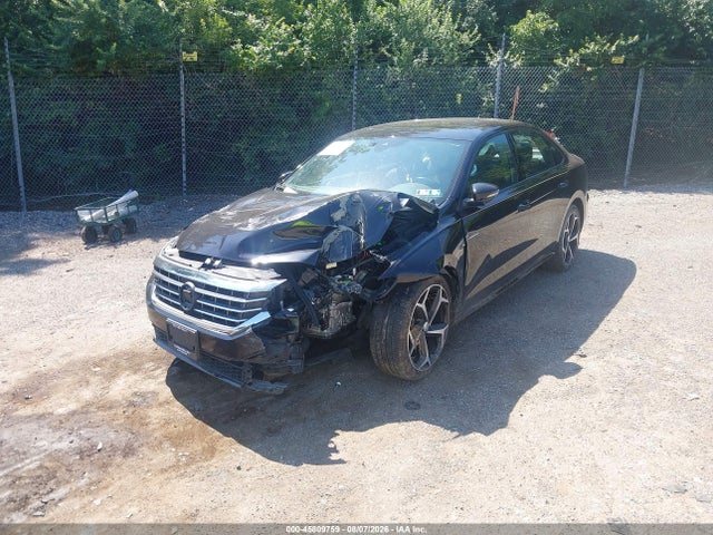 2022 Volkswagen Passat 2.0t R-line მანქანა იყიდება აუქციონზე, vin: 1VWMA7A37NC000421, აუქციონის ნომერი: 45809759
