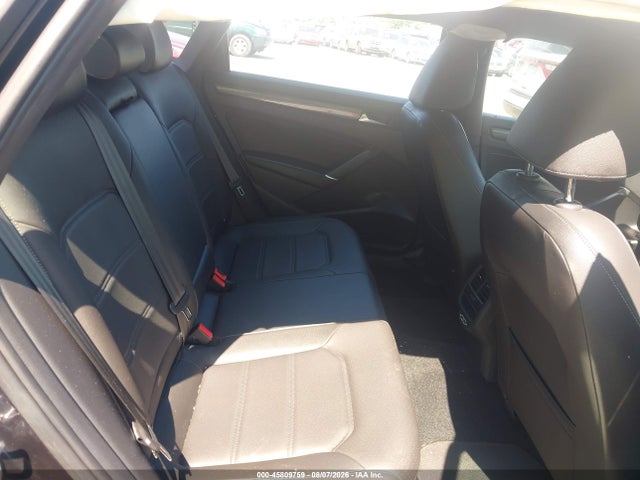 2022 Volkswagen Passat 2.0t R-line მანქანა იყიდება აუქციონზე, vin: 1VWMA7A37NC000421, აუქციონის ნომერი: 45809759