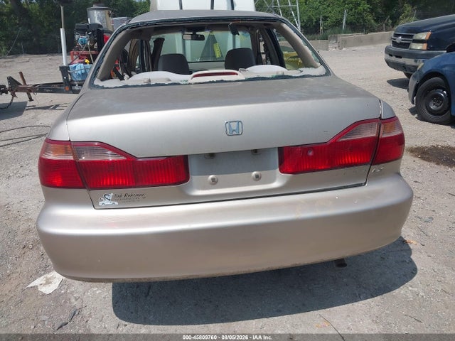 45809760 :رقم المزاد ، 1HGCG564XYA077904 vin ، 2000 Honda Accord 2.3 Lx مزاد بيع