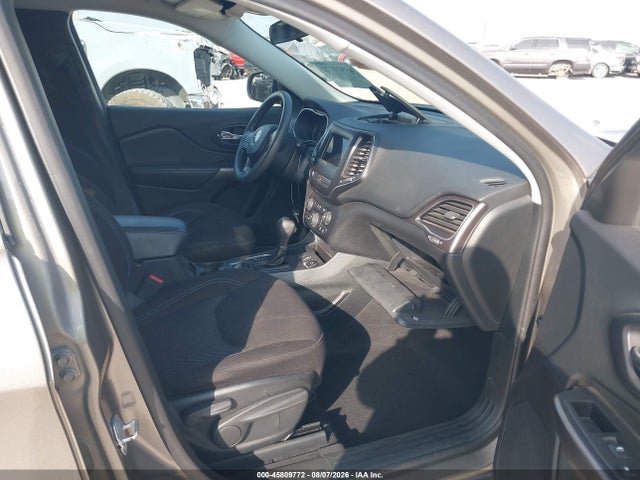 Продажа на аукционе авто 2019 Jeep Cherokee Latitude Fwd, vin: 1C4PJLCB8KD357903, номер лота: 45809772