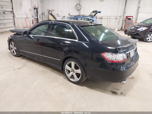 45809782 :رقم المزاد ، WDDHF8HB4AA057177 vin ، 2010 Mercedes-benz E 350 4matic مزاد بيع