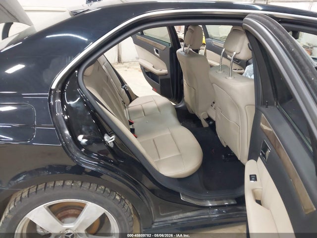 45809782 :رقم المزاد ، WDDHF8HB4AA057177 vin ، 2010 Mercedes-benz E 350 4matic مزاد بيع