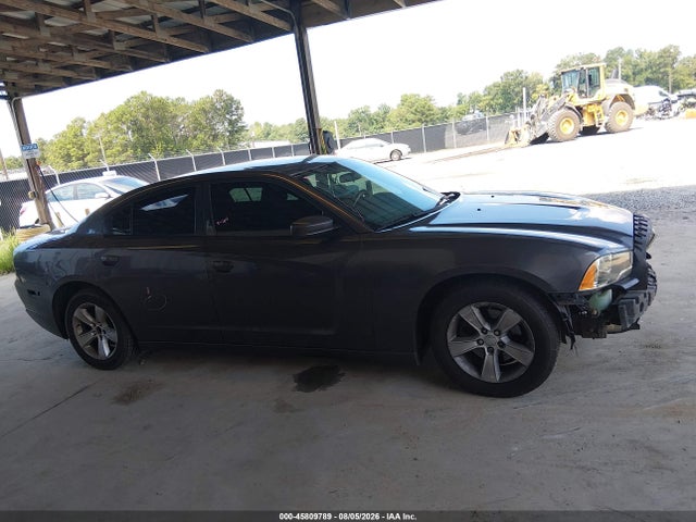 2014 Dodge Charger Se მანქანა იყიდება აუქციონზე, vin: 2C3CDXBG0EH113832, აუქციონის ნომერი: 45809789