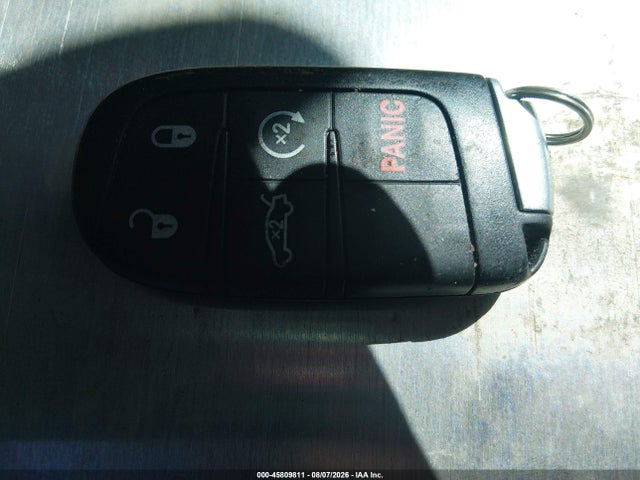 45809811 :رقم المزاد ، 2C3CDXHG3FH722132 vin ، 2015 Dodge Charger Sxt مزاد بيع