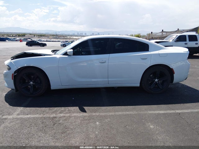 45809811 :رقم المزاد ، 2C3CDXHG3FH722132 vin ، 2015 Dodge Charger Sxt مزاد بيع