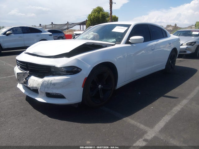 45809811 :رقم المزاد ، 2C3CDXHG3FH722132 vin ، 2015 Dodge Charger Sxt مزاد بيع