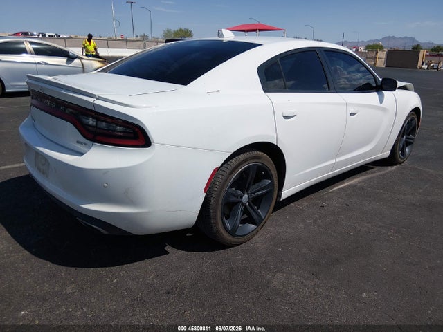 45809811 :رقم المزاد ، 2C3CDXHG3FH722132 vin ، 2015 Dodge Charger Sxt مزاد بيع